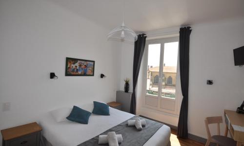 Hotel Cote Basque - photo 2