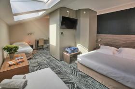 Hotel Loreak - photo 13