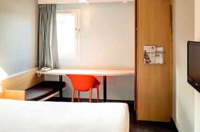 ibis Bayonne Centre - photo 11