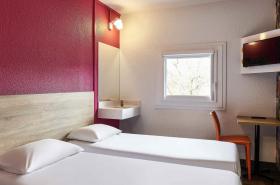 hotelF1 Bayonne - photo 12